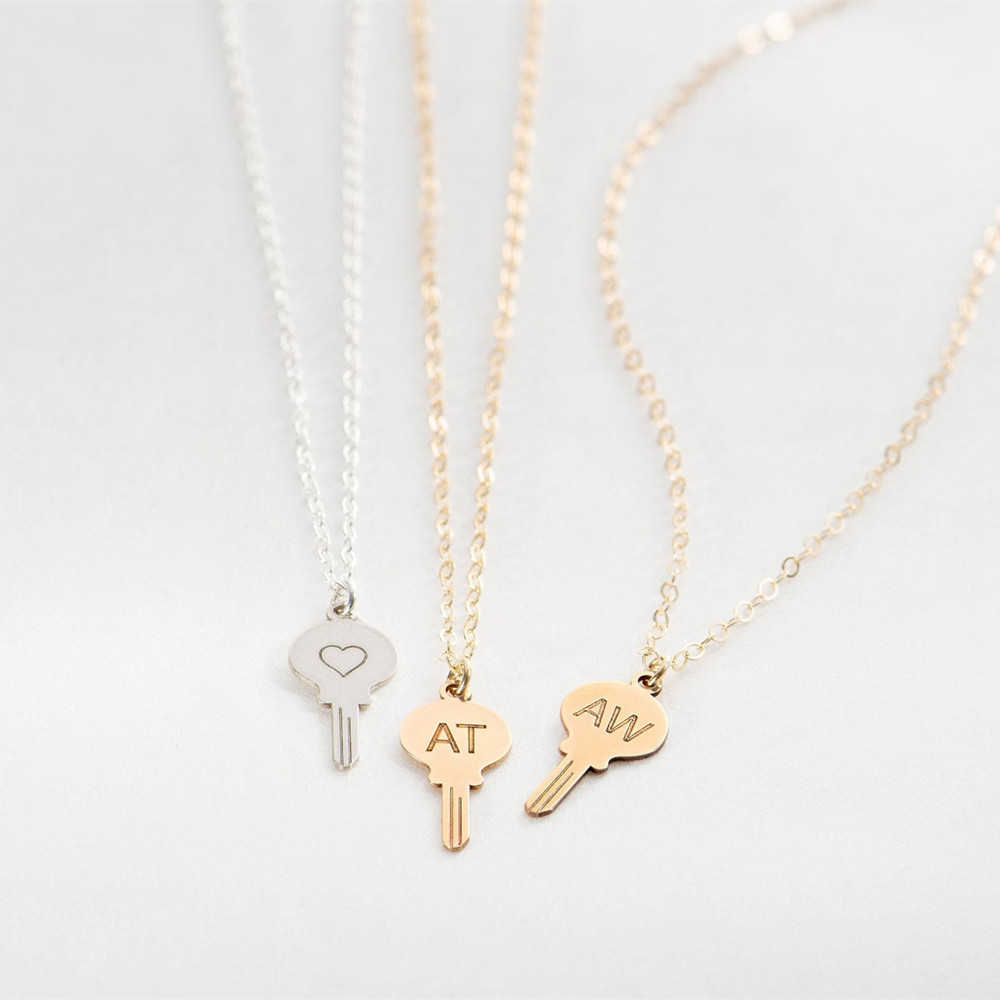 Collier personnalisé délicat e - Personal Alarm Keychain avis et prix
